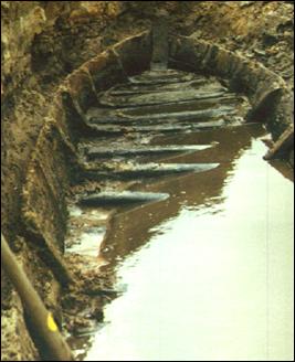 Gevonden bootje bij aanleg stuw bij De Brukkerler